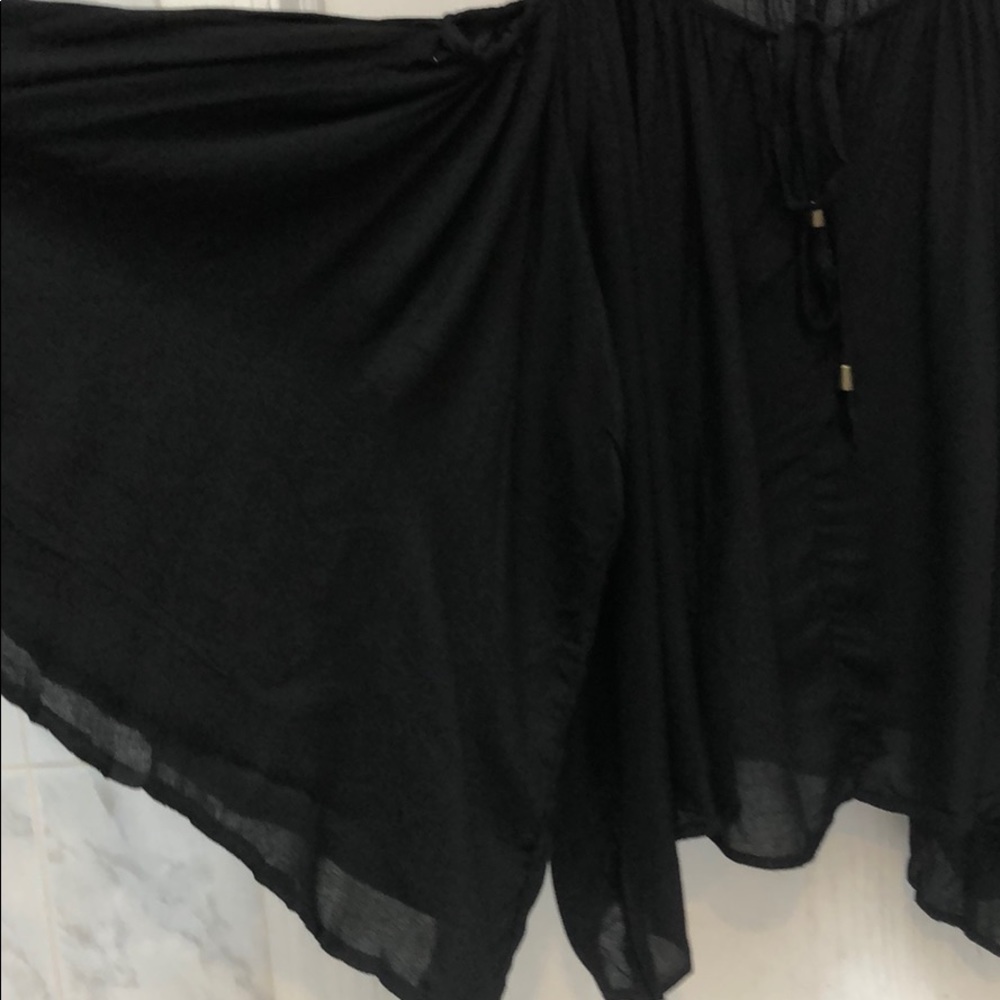 OVERSIZED BOHO STYLE COLD SHOULDER BELL SLEEVE TOP - Picture 7 of 8